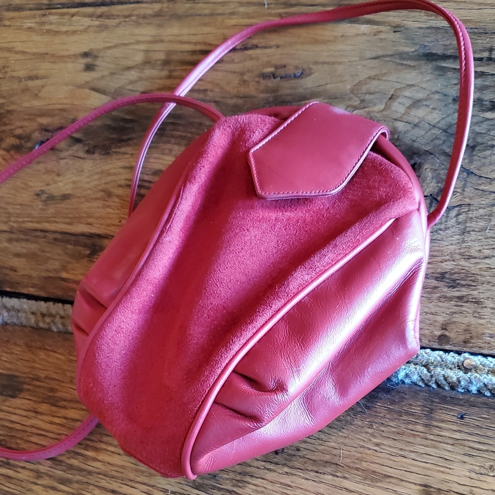 1980s Leather Suede Red Purse